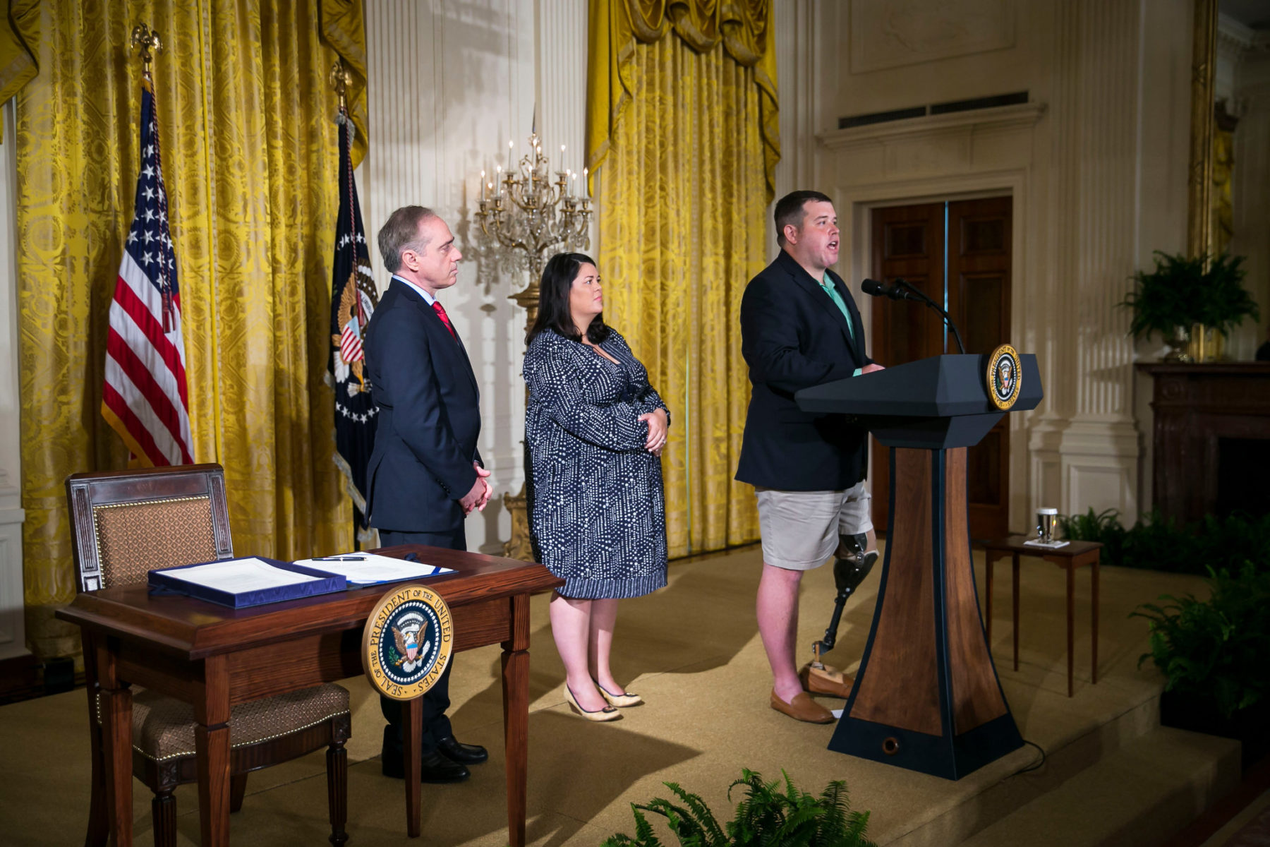 24DC-VETERANS-01-superJumbo